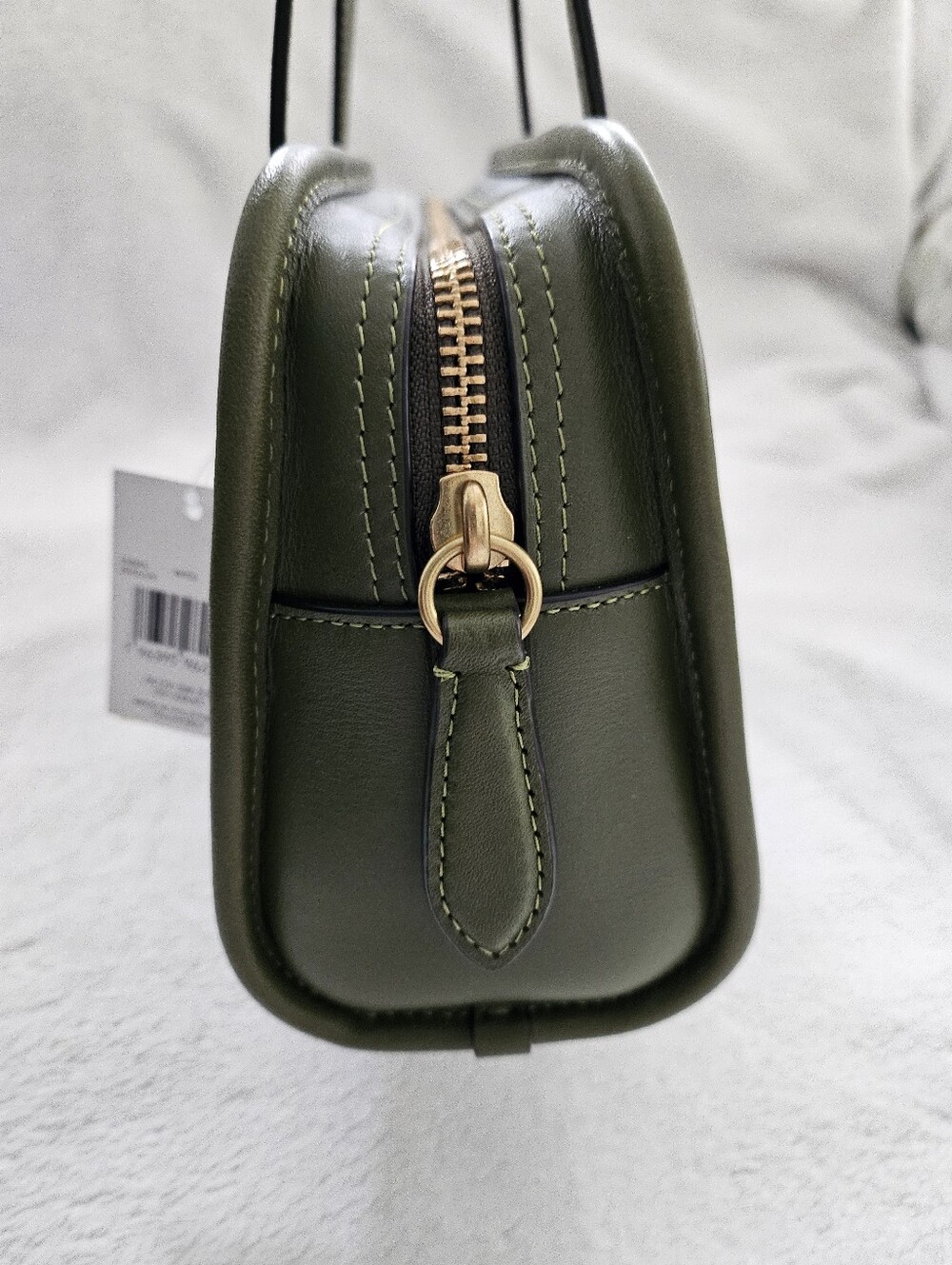 NWT COACH Swing Zip in Olive - Picture 9 of 11